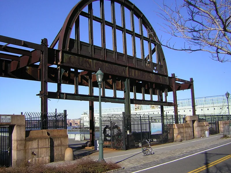 NYC Pier 52