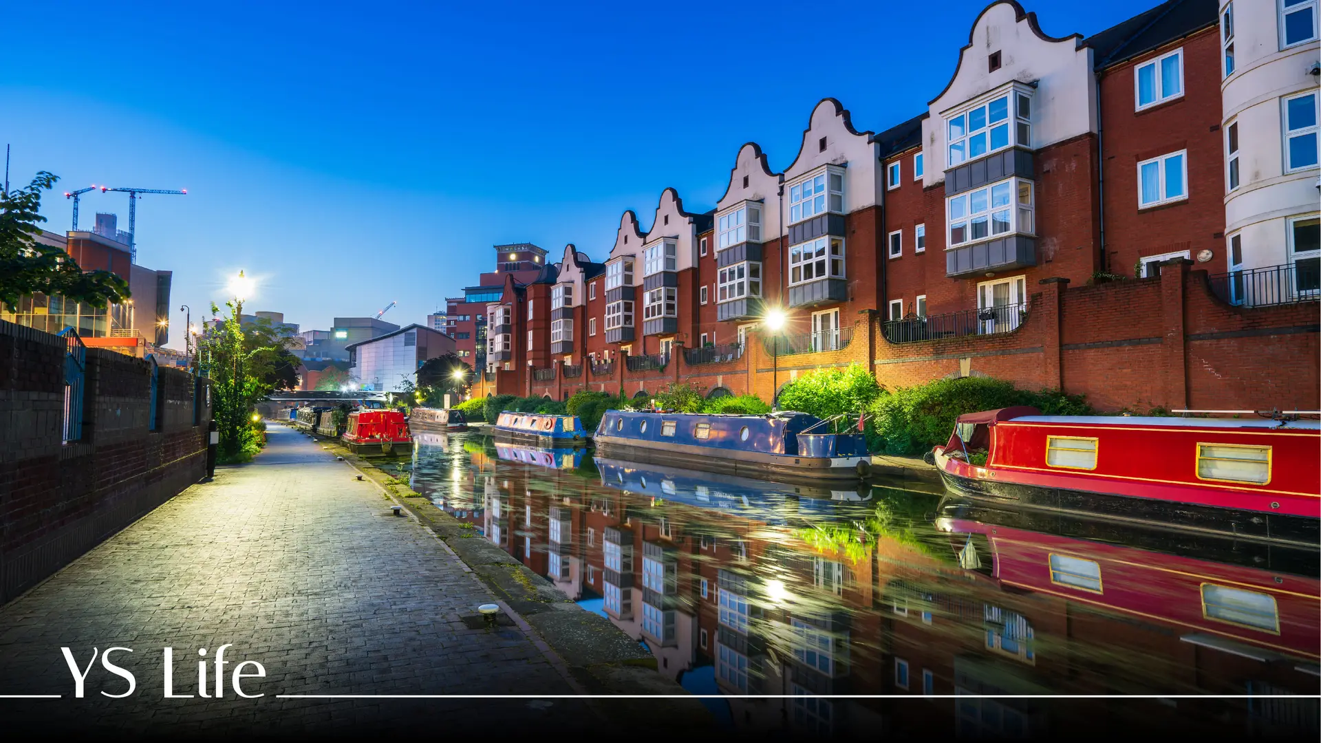 Walking in the footsteps of Peaky Blinders in Birmingham