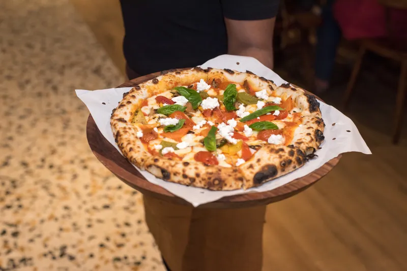Nomad pizza