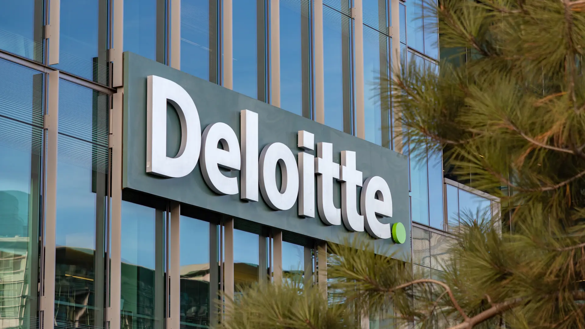 Deloitte to partially refund Australian govt after using AI in $440,000 report