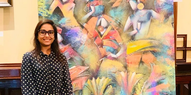 Meet Businesswoman Turned Artist Swati Pasari Who Paints To Spread Happiness
