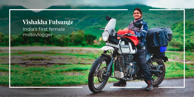 Women motovlogger