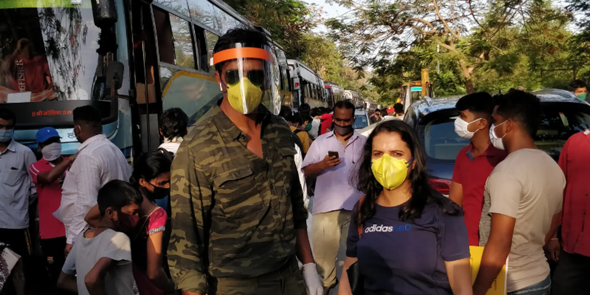Meet the IIM women's group helping Sonu Sood transport 1,000+ migrants, supporting 199 families