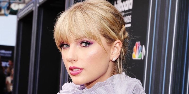 Taylor Swift to receive Billboard's first-ever Woman of the Decade award 