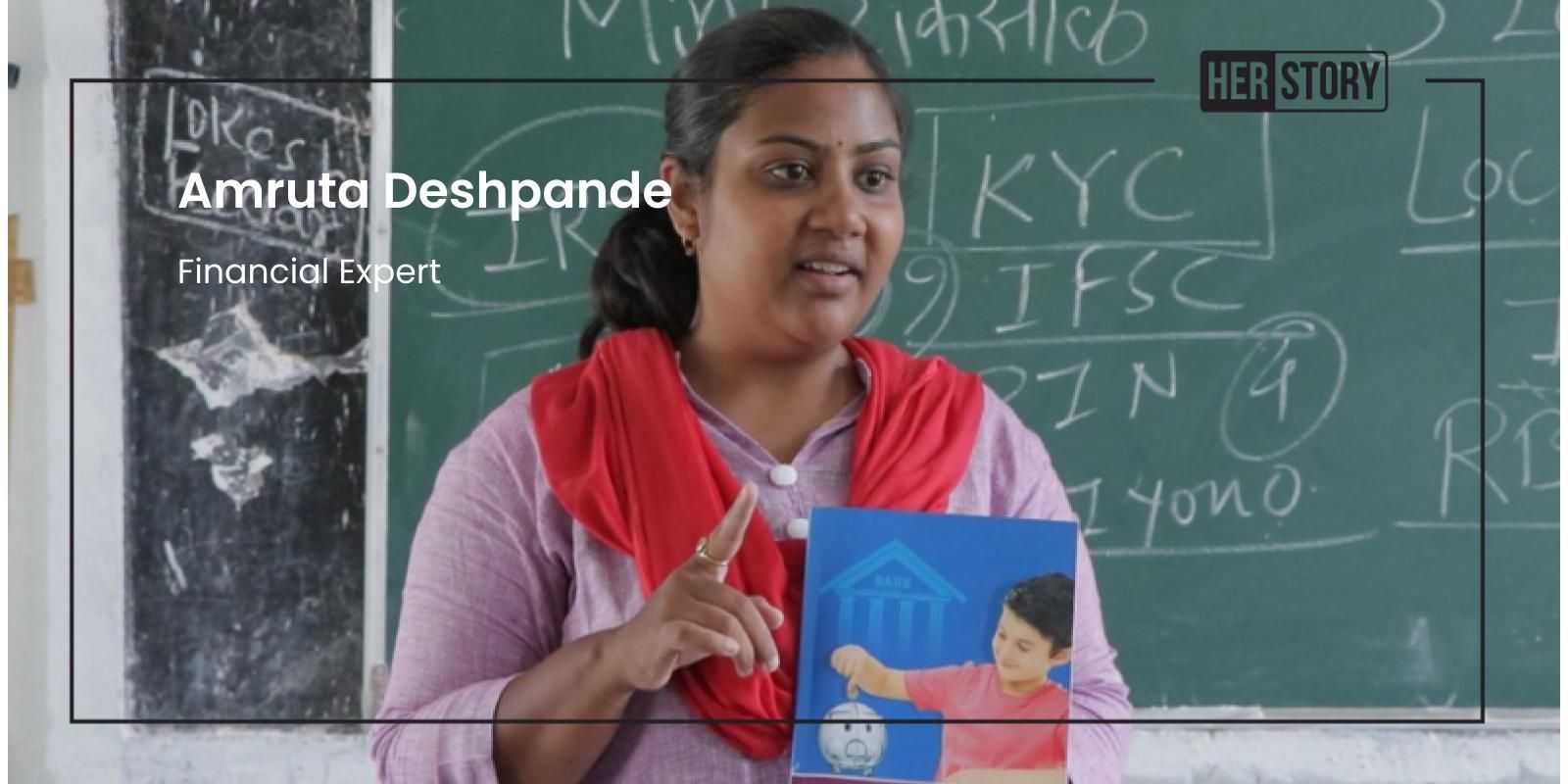 This 32-year-old is spreading financial literacy among children and youth in Vidarbha

