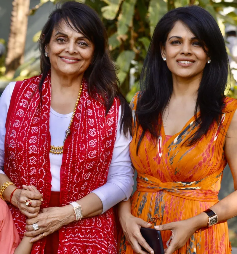 Namita thapar and mum