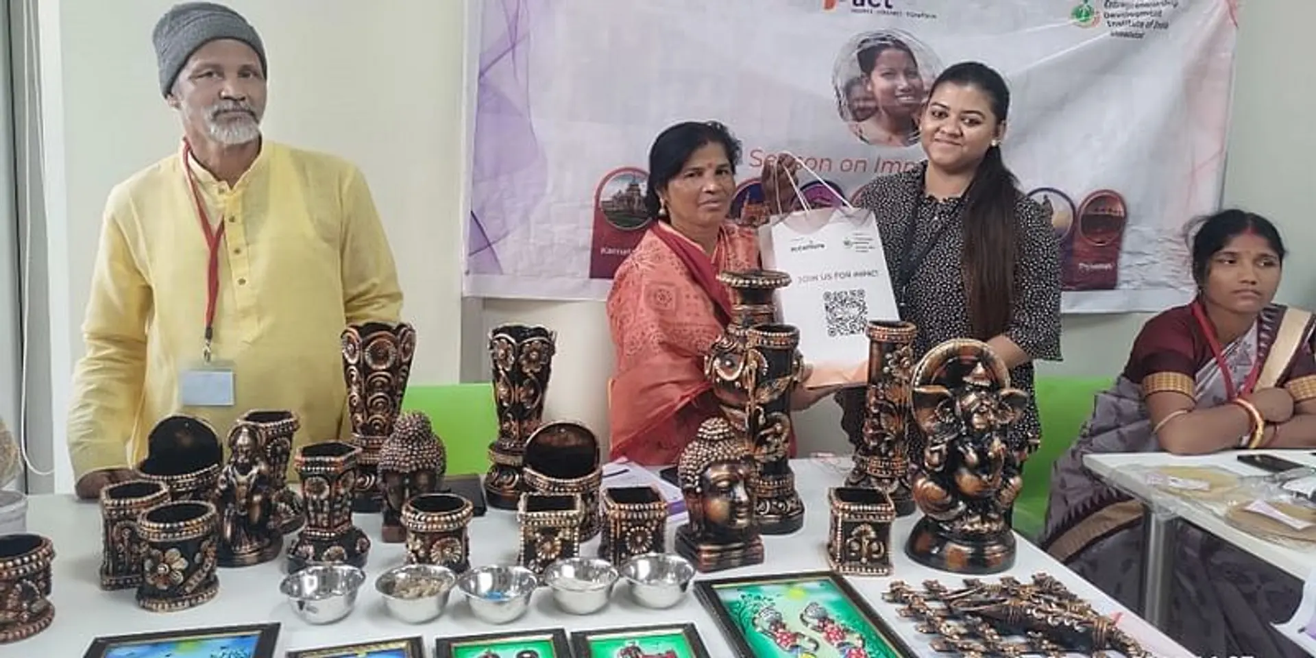 EDII, Accenture empower over 13,000 women micro-entrepreneurs through WeAct