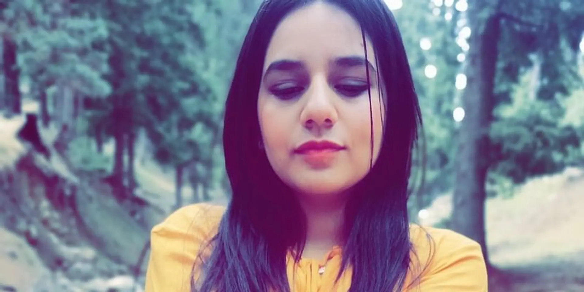 How this Kashmiri girl’s candle making business is lighting up the Valley