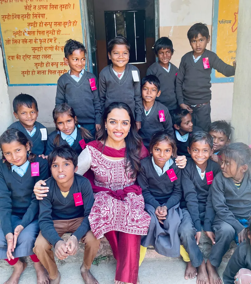 Dr Megha