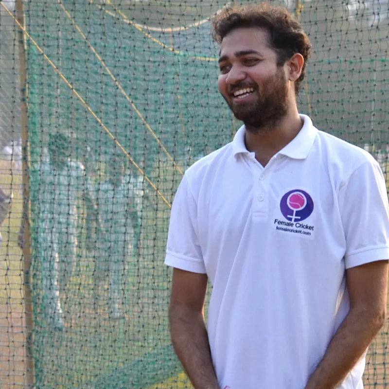 female cricket