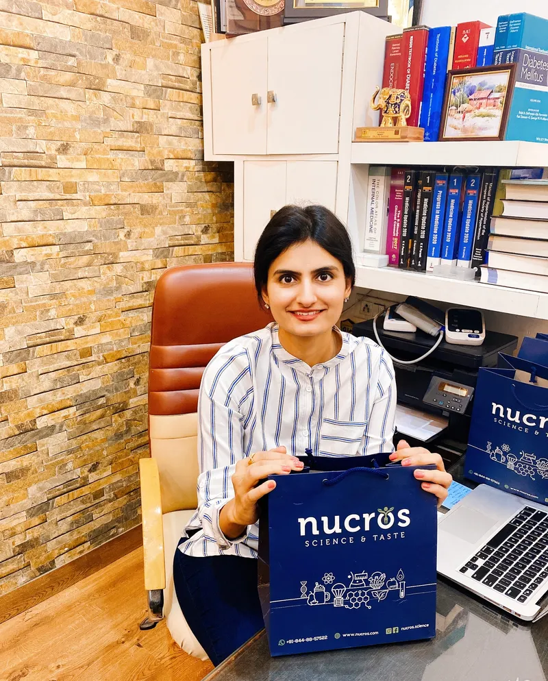 Nucros