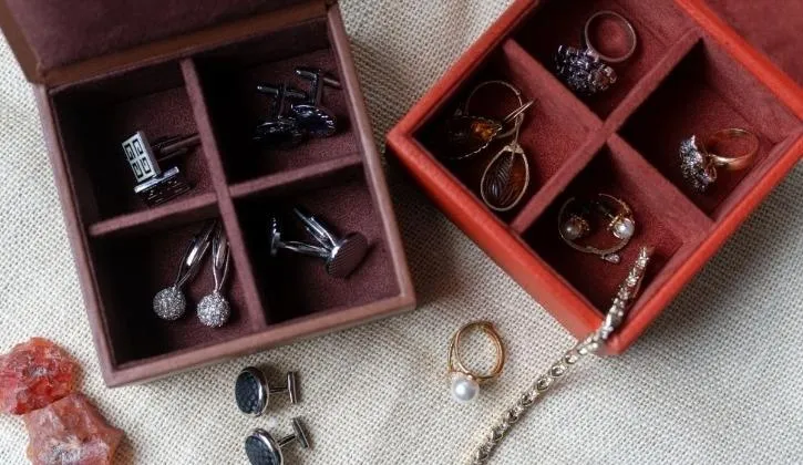 The Leather Story organiser