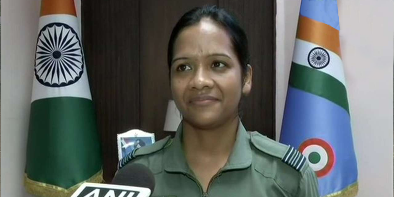 IAF Squadron Leader Minty Agarwal, who guided Abhinandan, becomes first woman to receive Yudh Seva Medal