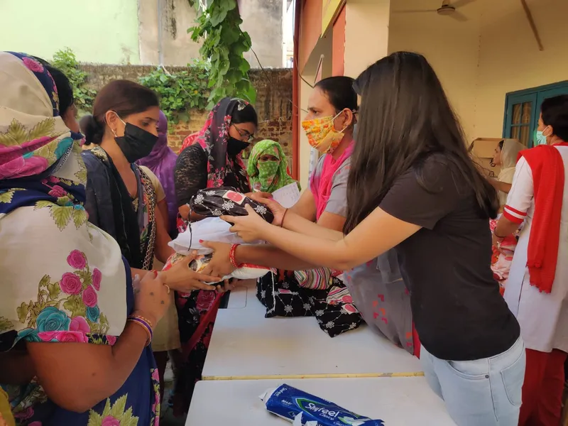 During Covid-19, Kanodia employed women from Jharsa village, Gurugram, and trained them to make reusable cloth pads that met the needs of their girls and women.