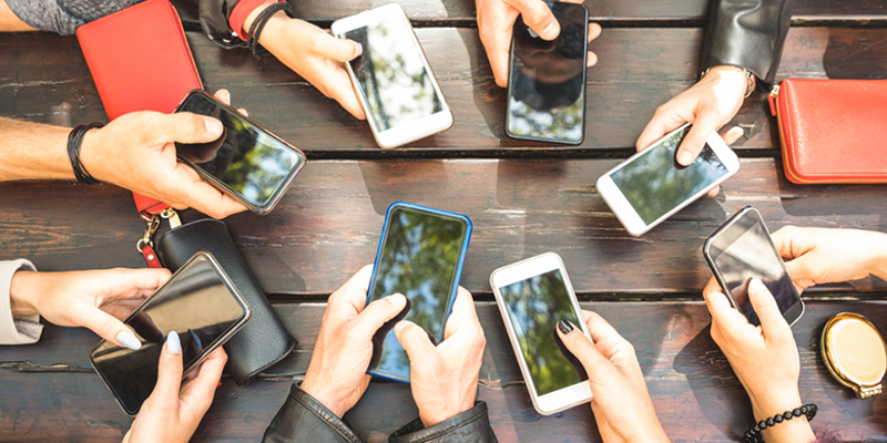 Social media getting to you? Here are 5 ways to keep your mental wellbeing intact in the age of...