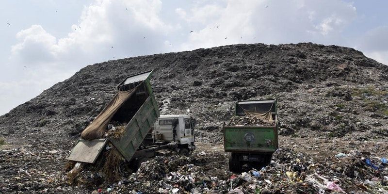 This café in Chhattisgarh will let you pay for a meal with plastic waste