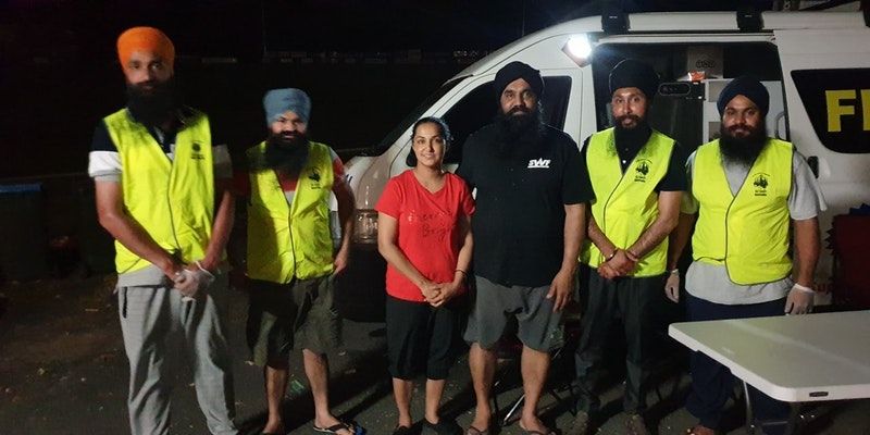 Amid raging bushfires in Australia, Indian restaurant owners come to the rescue with free food 