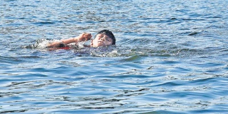 This 11-year-old visually impaired boy swims across river to raise awareness