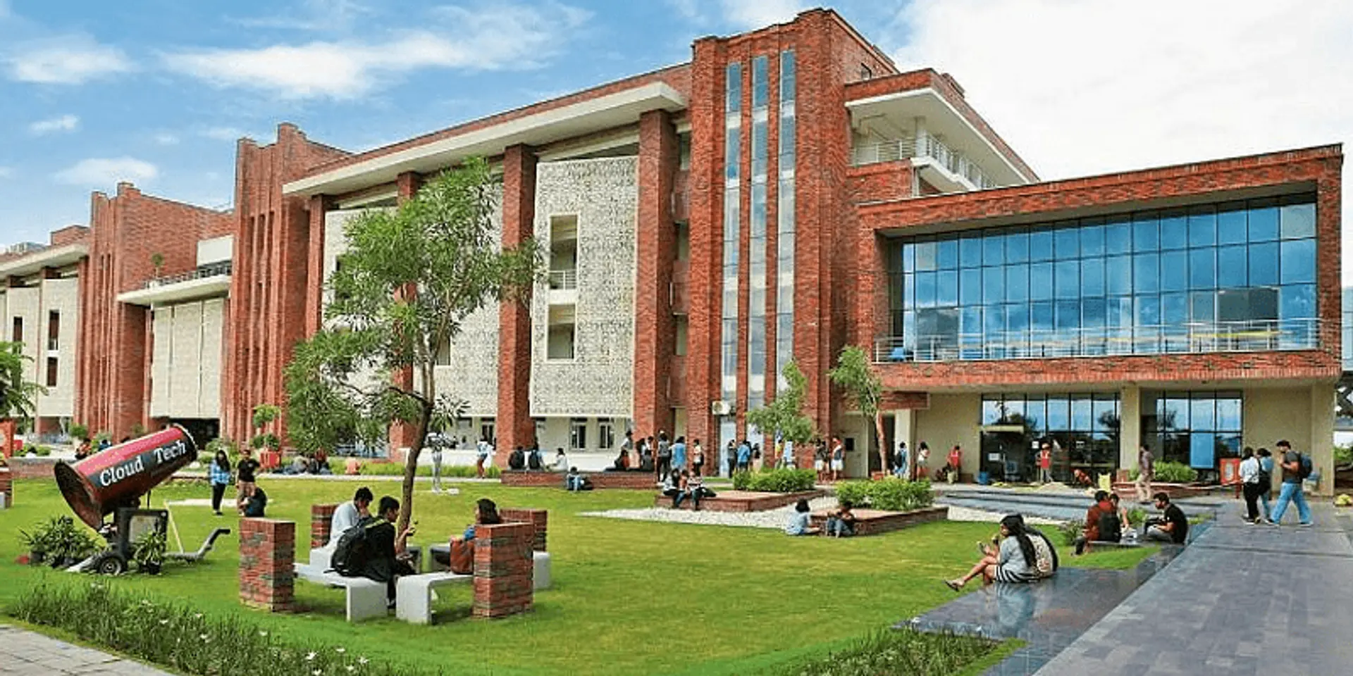 Ashoka University collaborates with ThoughtWorks to chart coronavirus spread