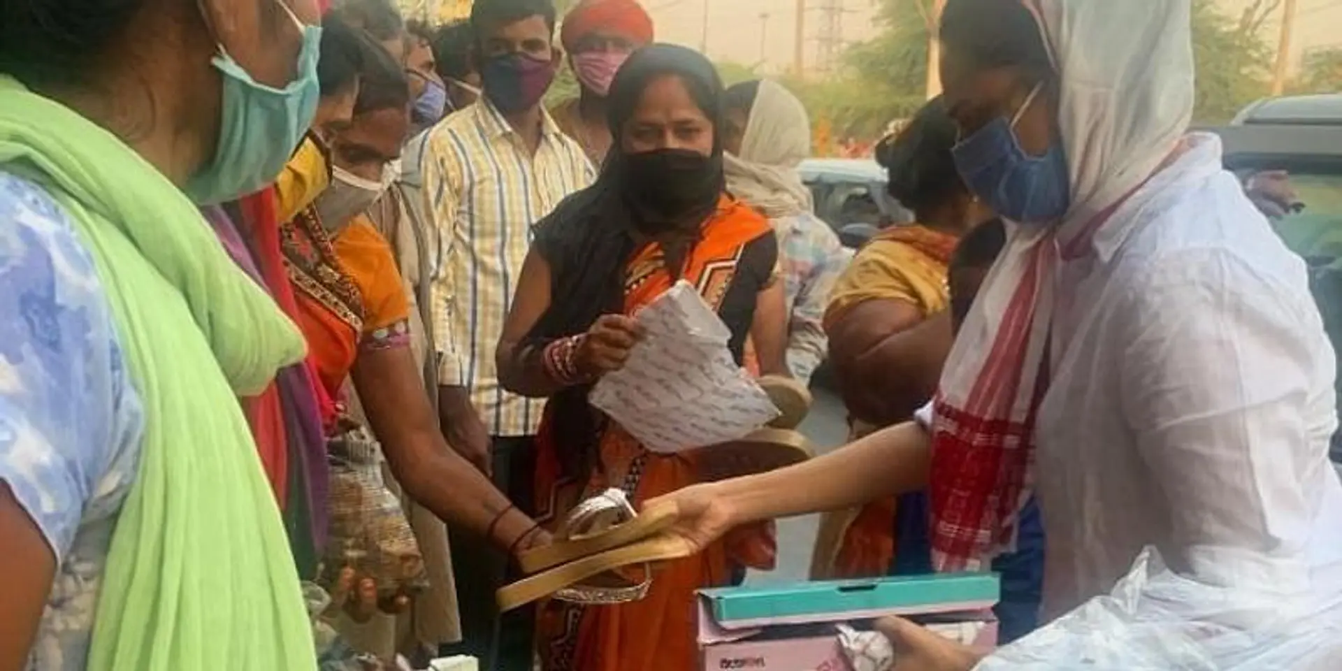 Actor Swara Bhasker helps over 1,300 migrants return to their homes via Shramik trains