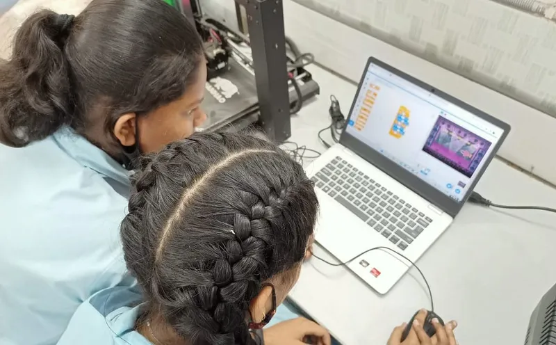 Dell Technologies, Atal Tinkering Labs bring digital innovation to India's  underserved communities