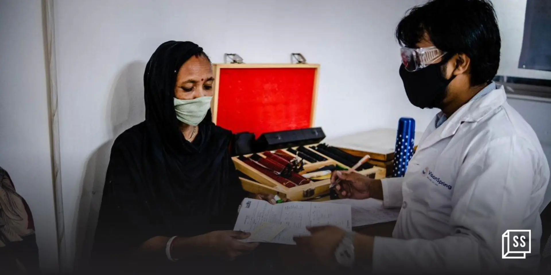 This social enterprise helps 1 million unprivileged Indians every year see better