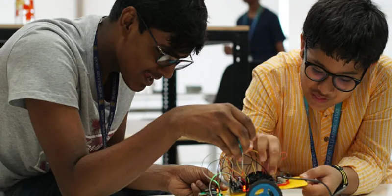 visually impaired, school, smart devices, makerspace