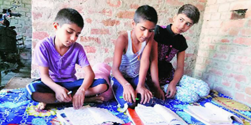 Farmers in Bihar use barter system to pay tuition fees amidst COVID-19