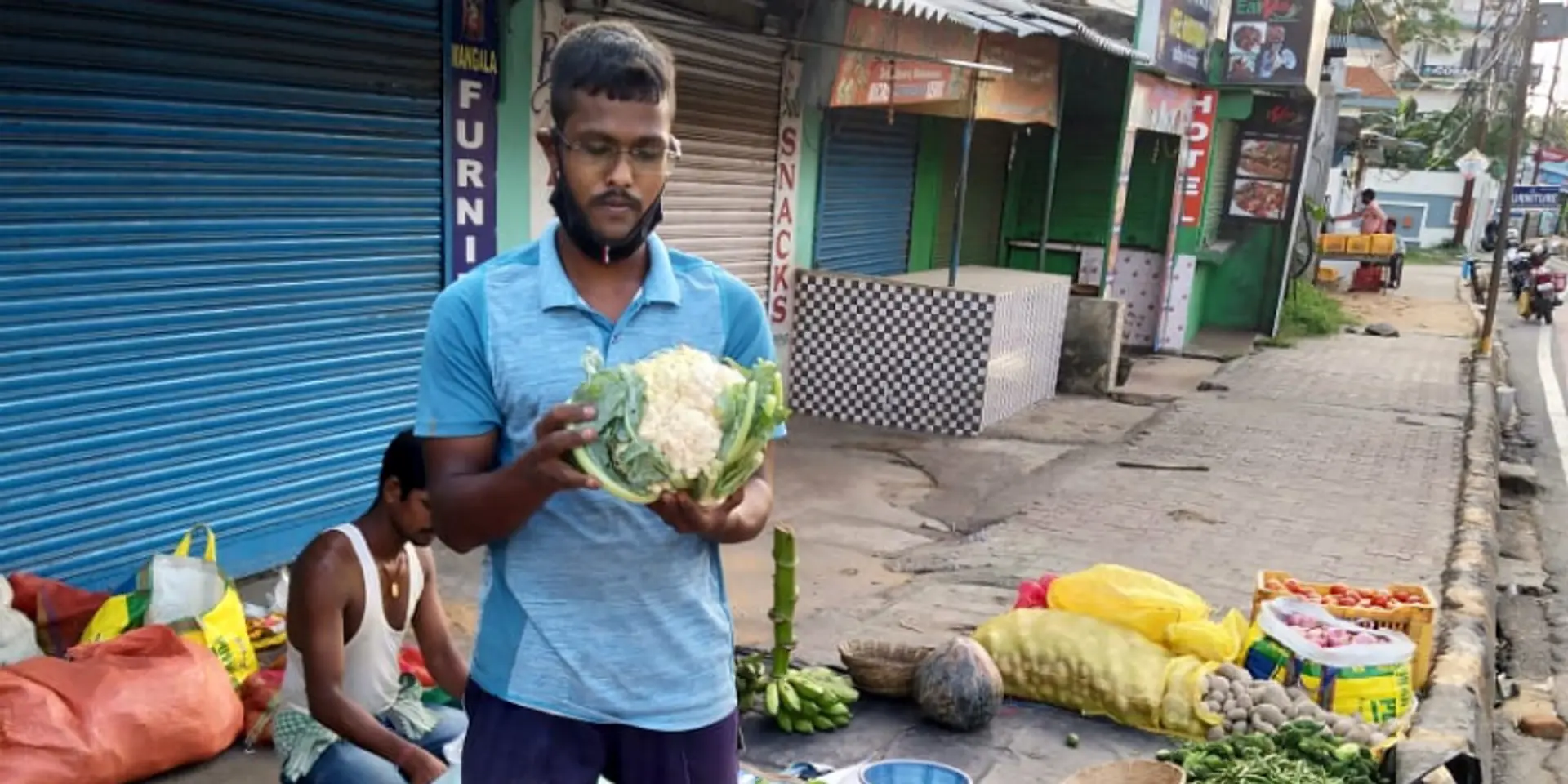 Pandemic Heroes: Meet the Odisha mountaineer who turned vegetable vendor to help the elderly amid coronavirus