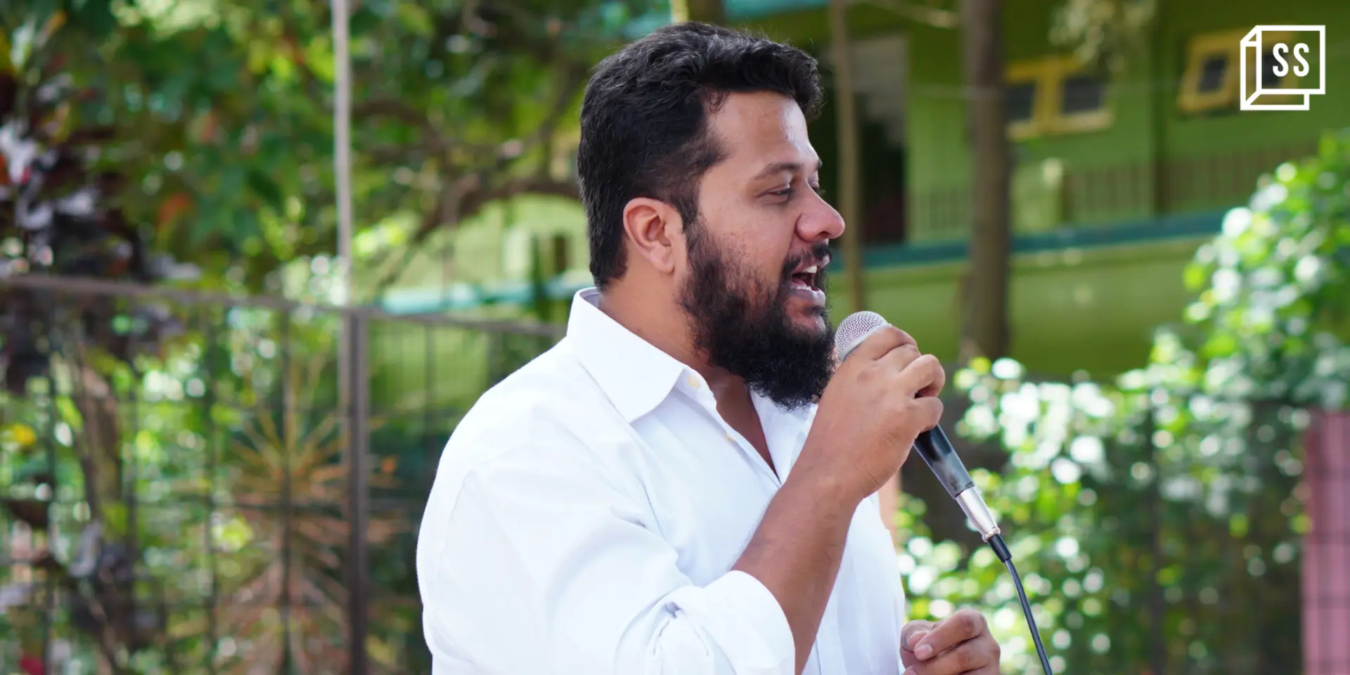 How Dushyant Dubey aka St Broseph on Reddit is helping people in distress