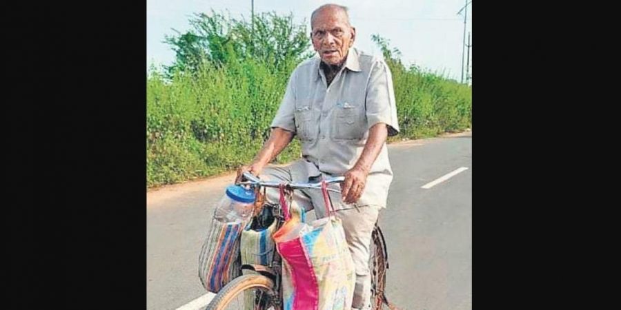Meet the octogenarian doctor, selflessly treating patients in rural Maharashtra