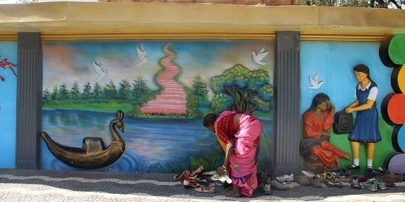 How ‘Walls of Kindness’ are putting a smile on the faces of those in need