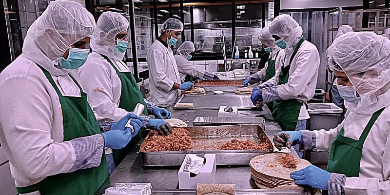 Masterchef Sanjeev Kapoor, WCK to provide 15,000 meals to Maharashtra flood victims