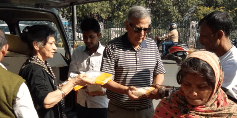 This Gurugram-based mobile kitchen provides free meals to the poor during COVID-19 pandemic