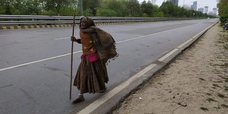 migrant worker returning home