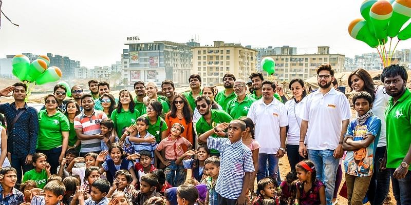 Glance joins hands with Robin Hood Army to feed 30 million by Independence Day
