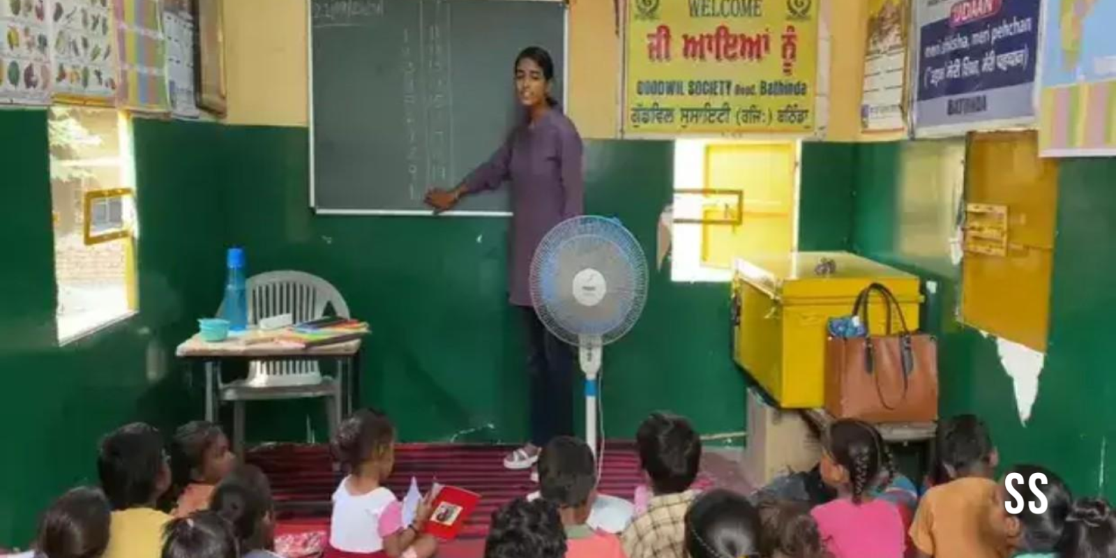 A retired engineer’s mobile school is transforming lives of Bhatinda’s underprivileged children