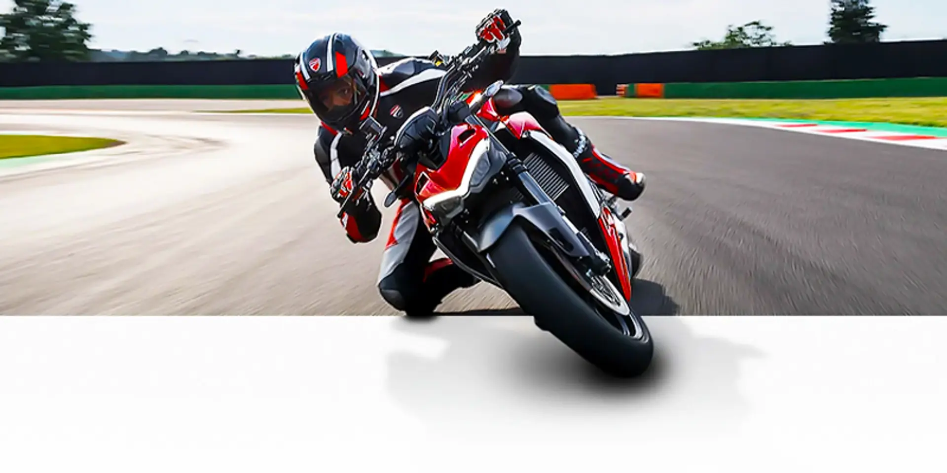 Ducati attacks Indian streets with Streetfighter V2 at Rs 17.25 lakh