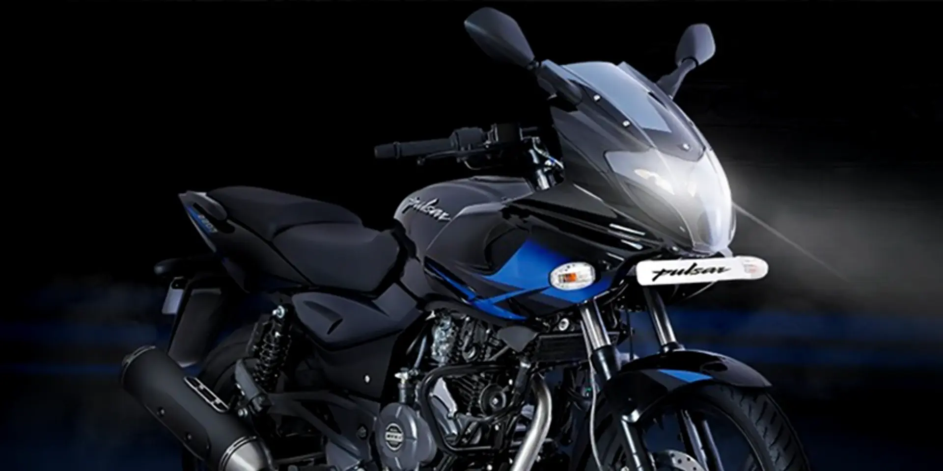 Bajaj Pulsar 220F to be reincarnated, bookings open