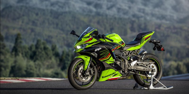 Kawasaki unleashes ZX-4R: Ninja 400 sibling with different DNA