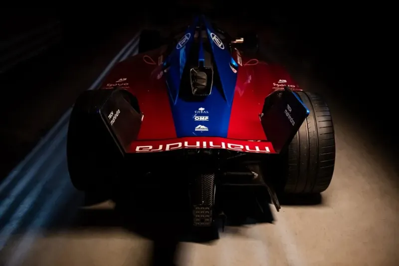 Mahindra M9electro