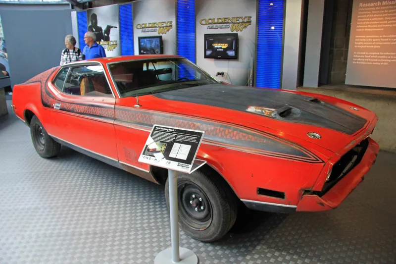 Ford Mustang Mach 1