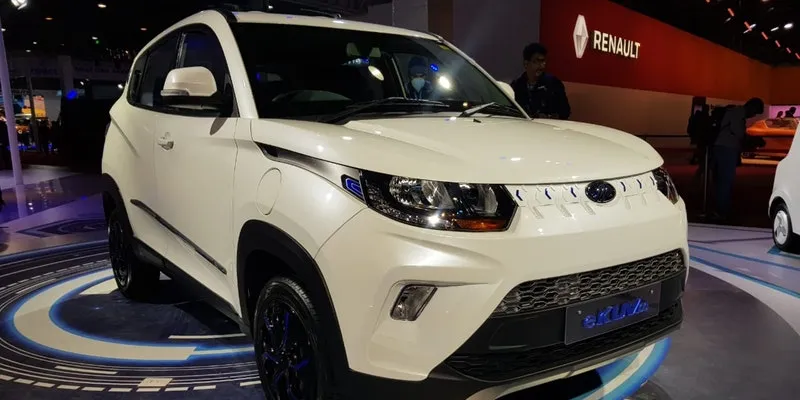 Mahindra eKUV 100