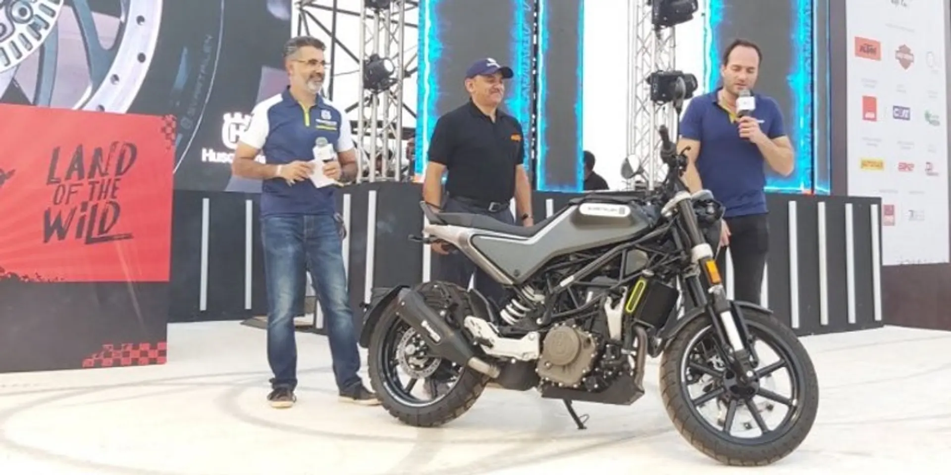 Husqvarna Vitpilen 250 and Svartpilen 250 pre-bookings open at select KTM dealerships