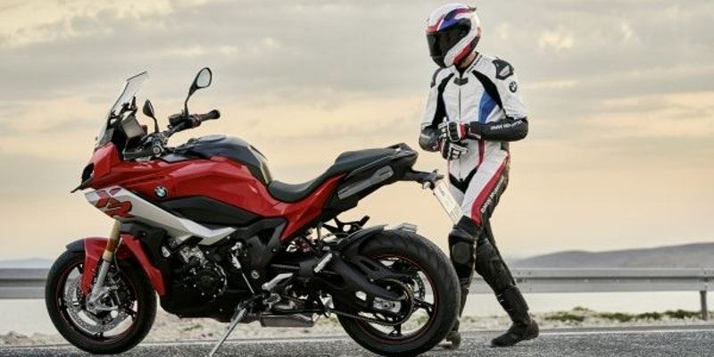 new bmw s1000xr 2020