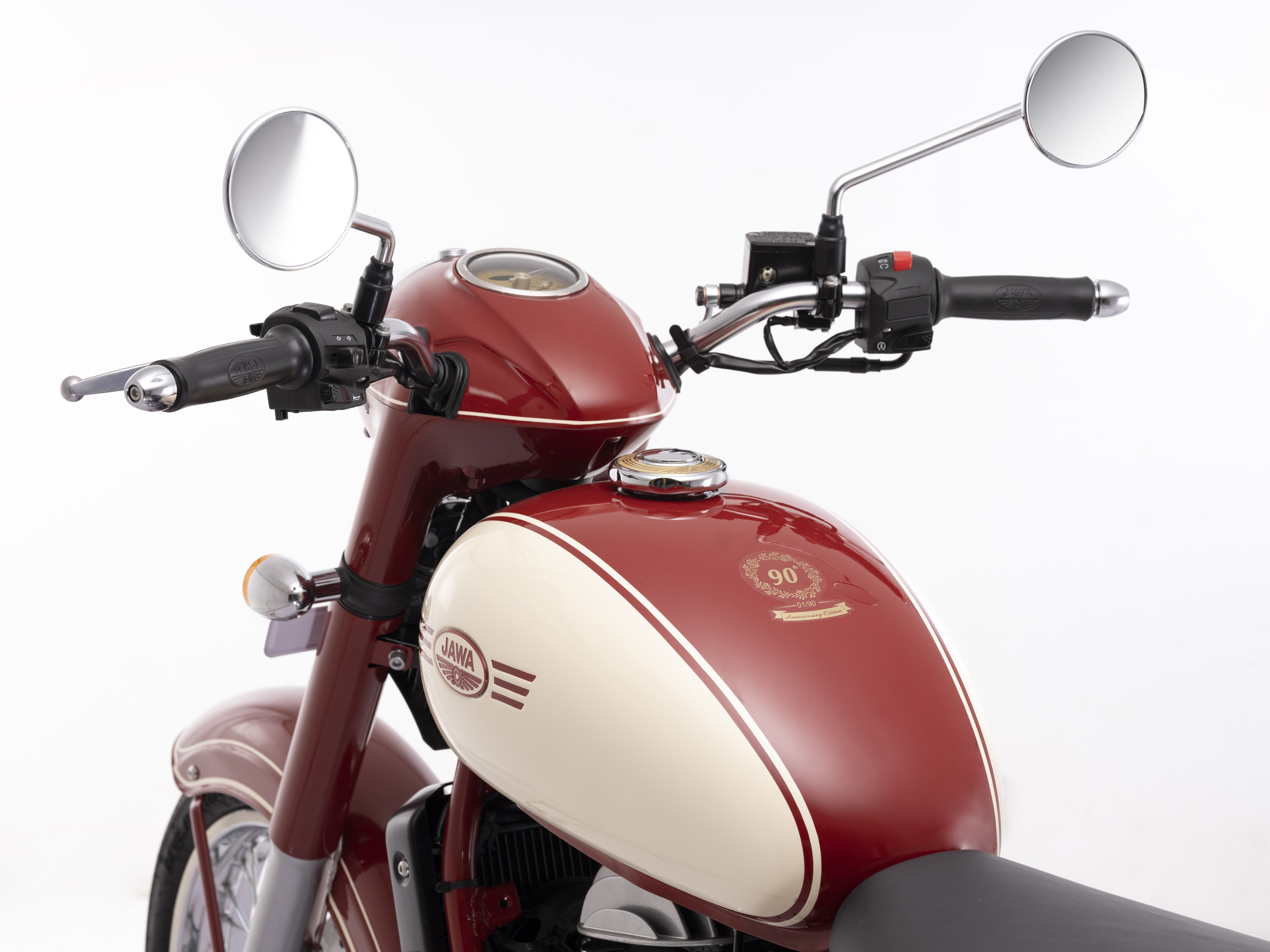90th Anniversary Edition Jawa Classic Unveiled
