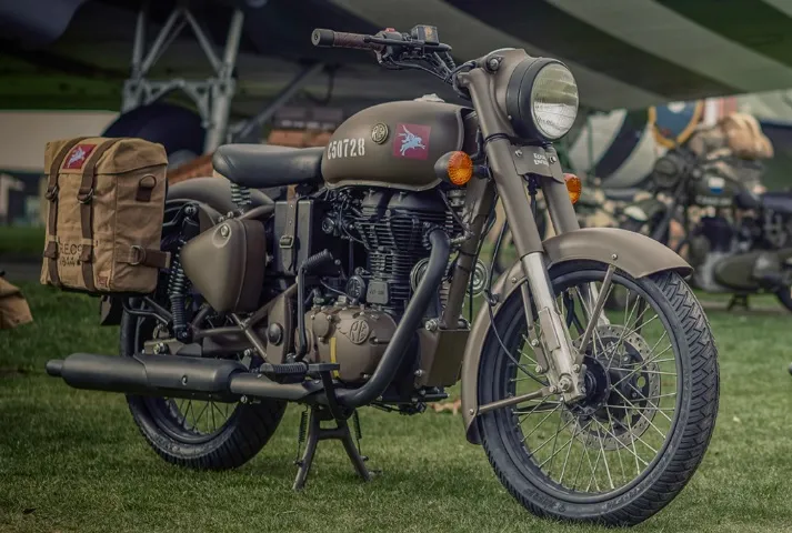 Royal Enfield Classic 500 Pegasus Edition