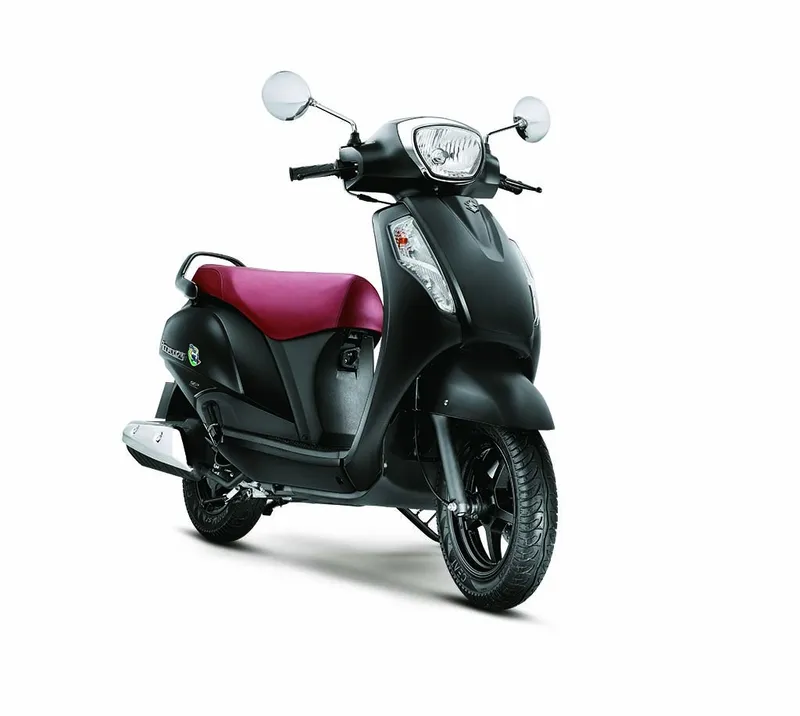 Silver Activa 125 Colors