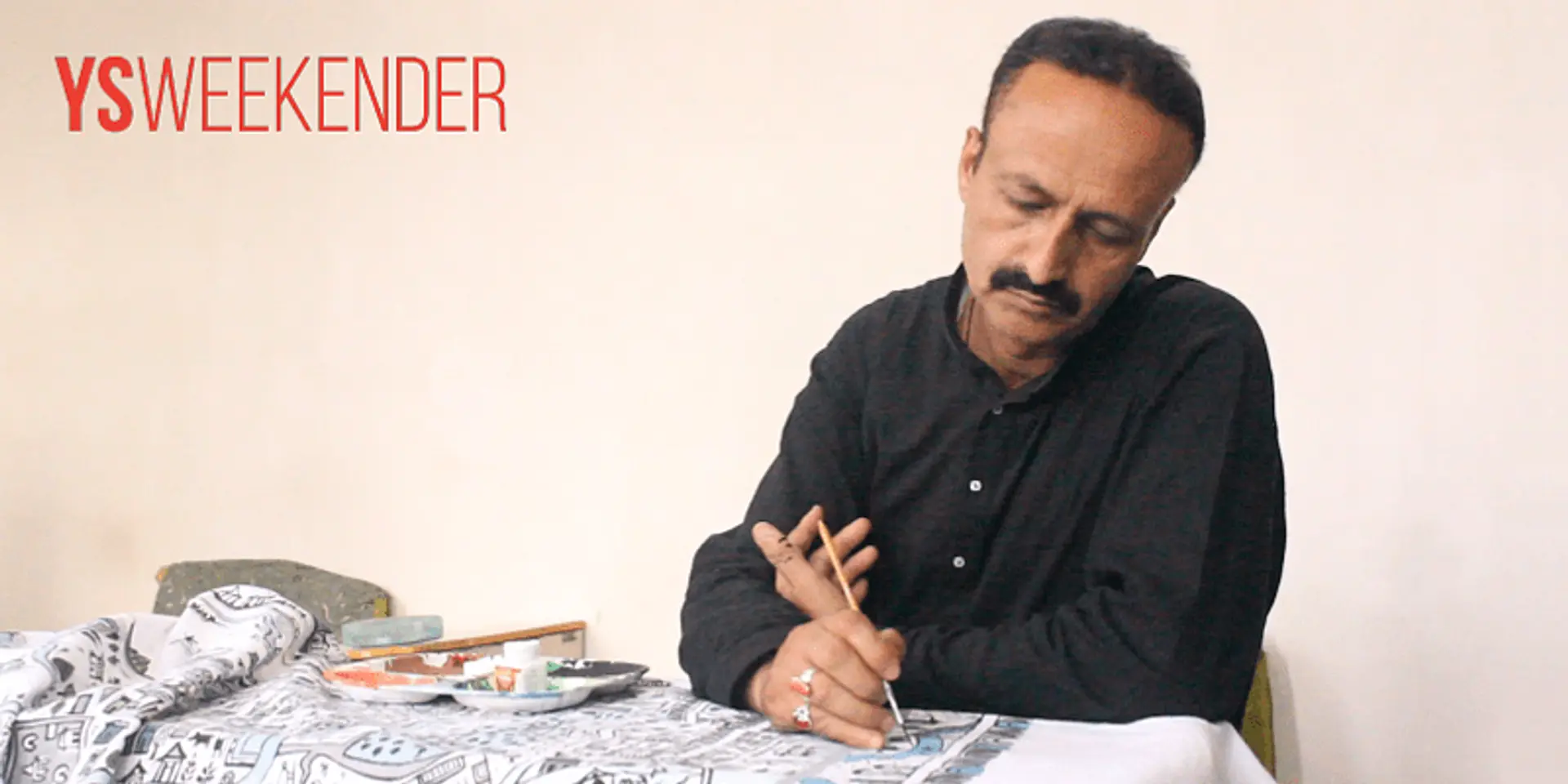 This artist from Kashmir has created ancient map of Srinagar on cloth using papier-mâché technique