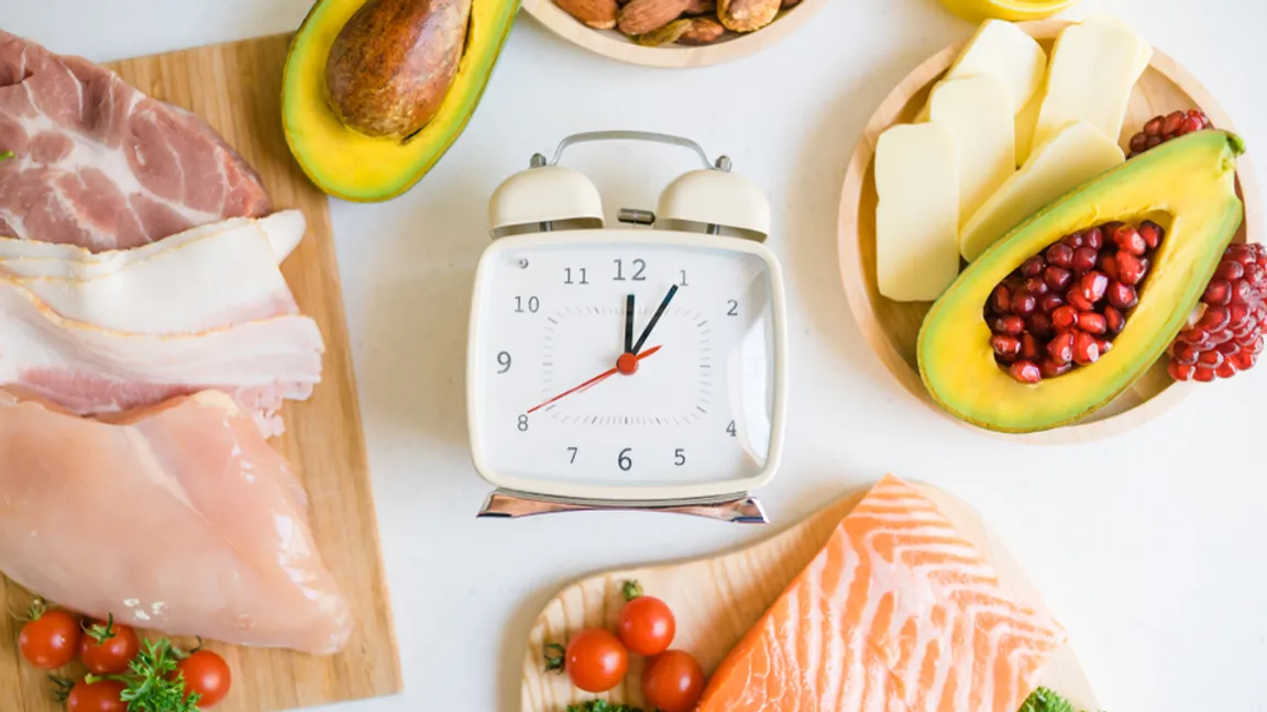 The clock-health connection: Eating dinner after 6 pm can affect your health and waistline
